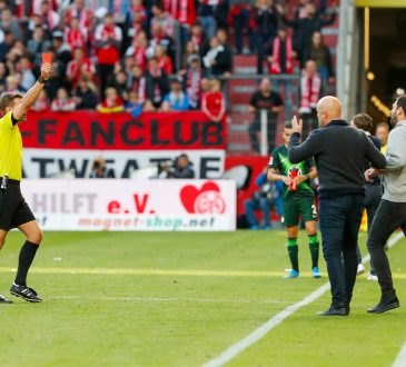 Sandro Schwarz muss nach roter Karte zuschauen