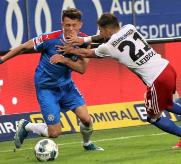 2. Bundesliga Hamburger SV Holstein Kiel Fabian Reese Tim Leibold