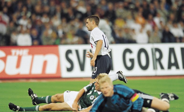 Michael Owen Deutschland England 2001