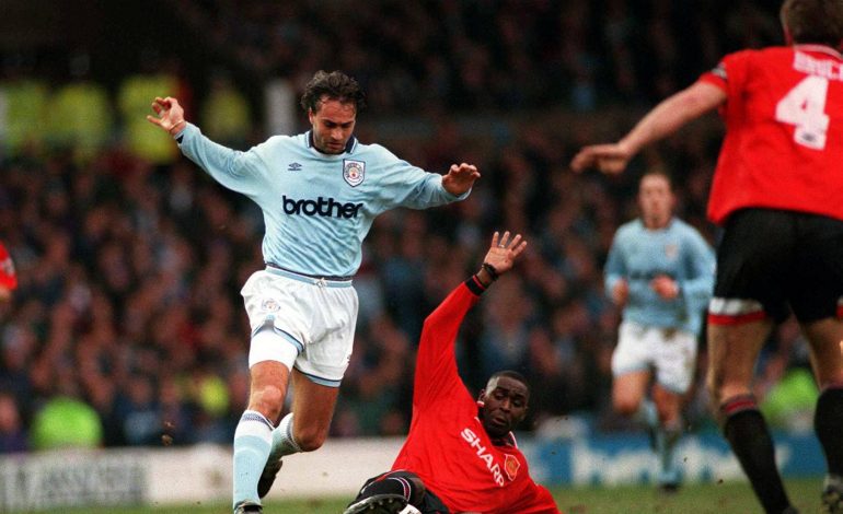 Maurizio Gaudino Manchester City