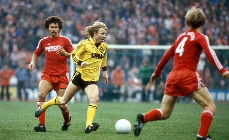 Manfred Burgsmüller BVB Bayern