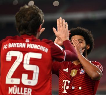 Thomas Müller Serge Gnabry Stuttgart Bayern