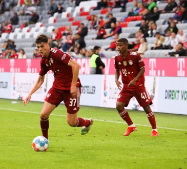 Wenig Marcel FC Bayern München BVB Borussia Dortmund SGE Eintracht Frankfurt Campus