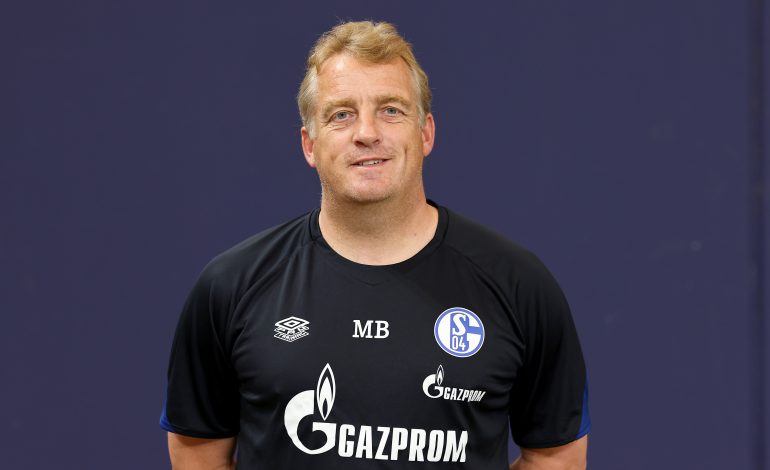 Bundesliga FC Schalke 04 Voraussichtliche Aufstellungen Mike Büskens