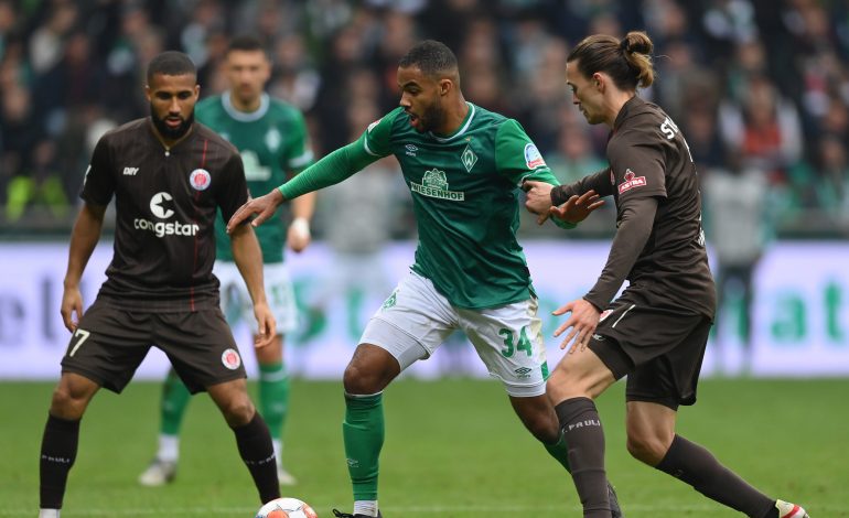 Bundesliga 2. Voraussichtliche Aufstellungen SV Werder Bremen FC St. Pauli