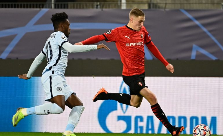 Adrien Truffert Stade Rennes