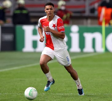 Alexander Bah TSG Hoffenheim