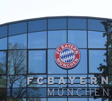 FC Bayern München Aznou