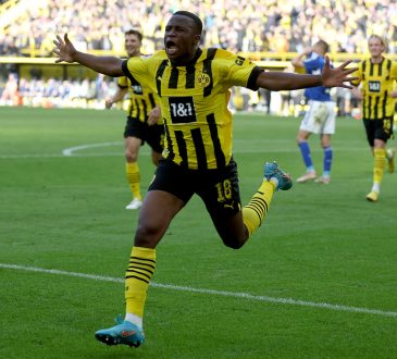 Youssoufa Moukoko Borussia Dortmund