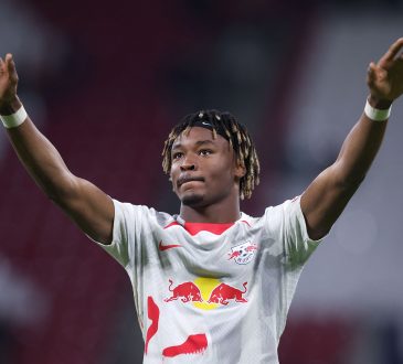 Mohamed Simakan RB Leipzig Paris Saint-Germain