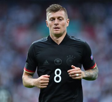 Toni Kroos Bundestrainer Hansi Flick DFB-Team deutsche Nationalmannschaft