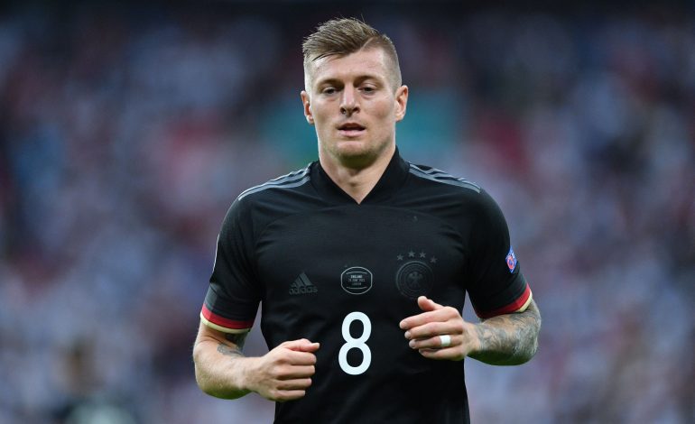 Toni Kroos Bundestrainer Hansi Flick DFB-Team deutsche Nationalmannschaft