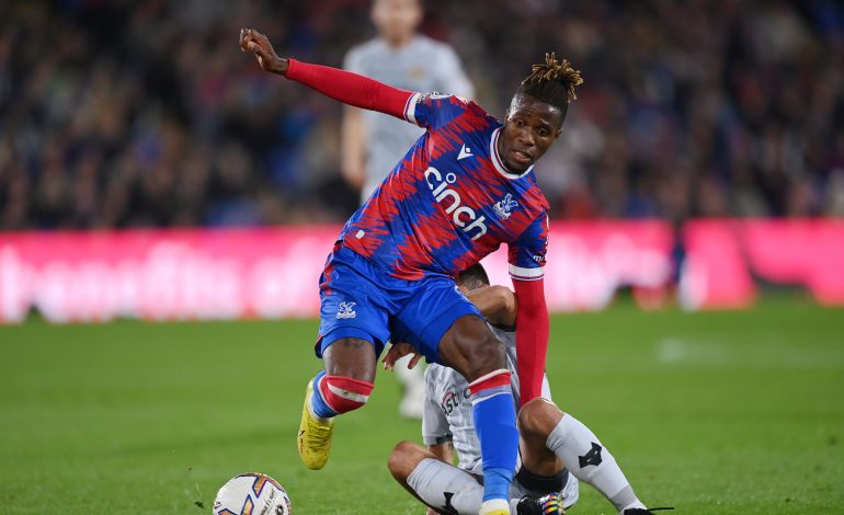 Wilfried-Zaha-im-Spiel-für-Crystal-Palace