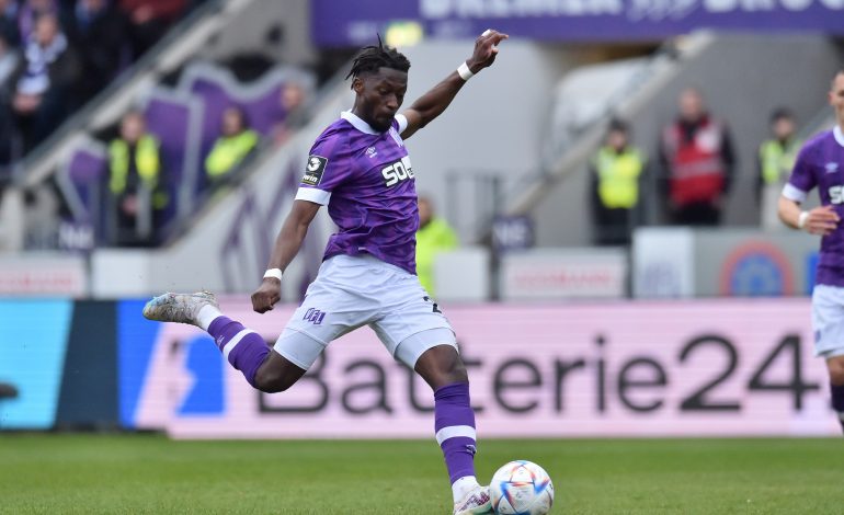 Bundesliga VfL Osnabrück 1. FC Heidenheim Omar Traoré Bremer Brücke Tobias Schweinsteiger 3. Liga Aufsteiger