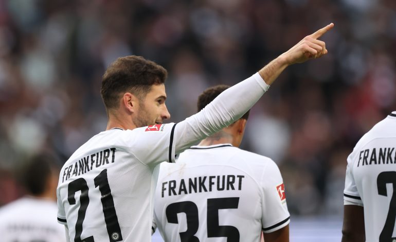 Lucas Alario im Trikot von Eintracht Frankfurt