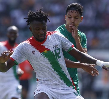 Edmond Tasoba beim Afrika-Cup mit Burkina Faso