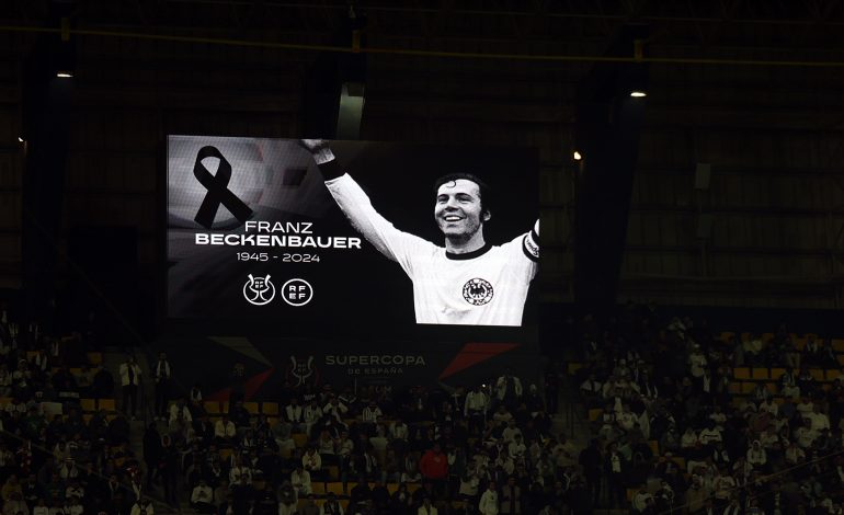 Bundesliga Franz Beckenbauer FC Bayern München Voraussichtliche Aufstellungen