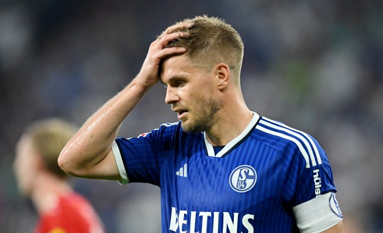 Bundesliga Voraussichtliche Aufstellungen FC Schalke 04 Holstein Kiel KSV S04 Simon Terodde