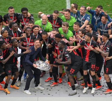 Leverkusen ungeschlagen Meister