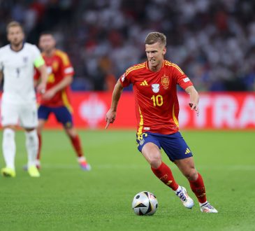 Dani Olmo im Spanien Trikot