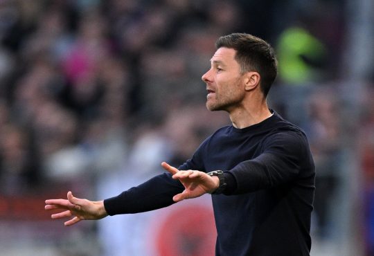 Xabi Alonso Bayer 04 Leverkusen