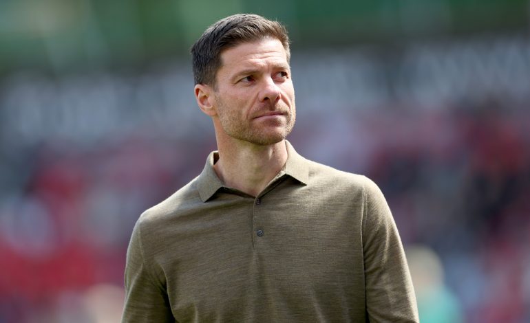 Xabi Alonso Bayer 04 Leverkusen