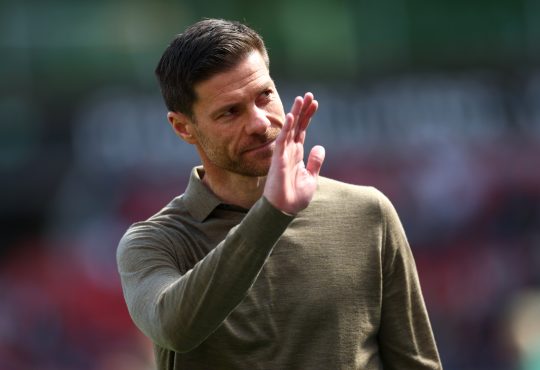 Foto von Cheftrainer Xabi Alonso von Bayer 04 Leverkusen. Foto-Credits: Getty Images.