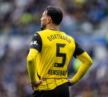 Ramy Bensebaini Borussia Dortmund