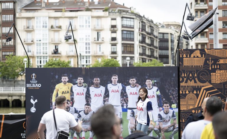 Tottenham Manchester United