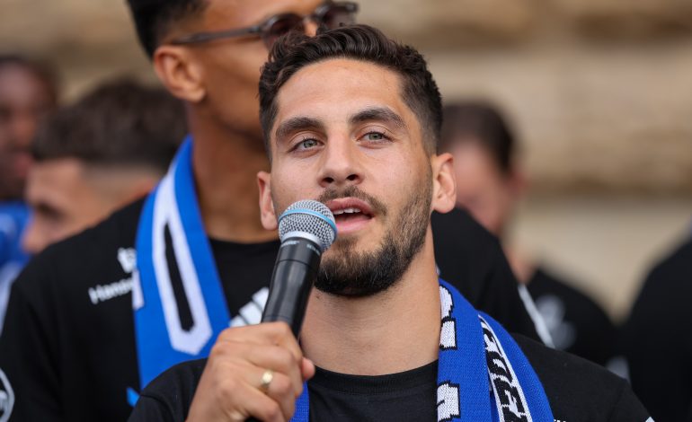 Ludovit Reis bei der Aufstiegsfeier des HSV