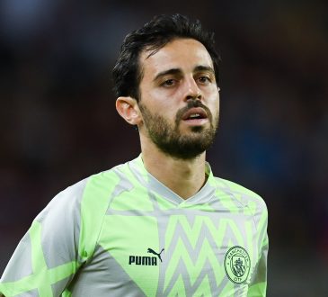 Bernardo Silva im Aufwärmtrikot von Manchester City
