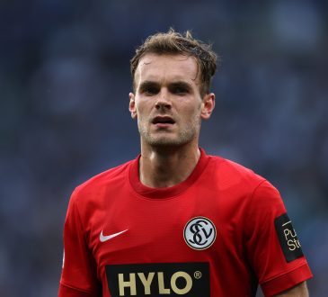 Tom Zimmerschied im Trikot der SV Elversberg.