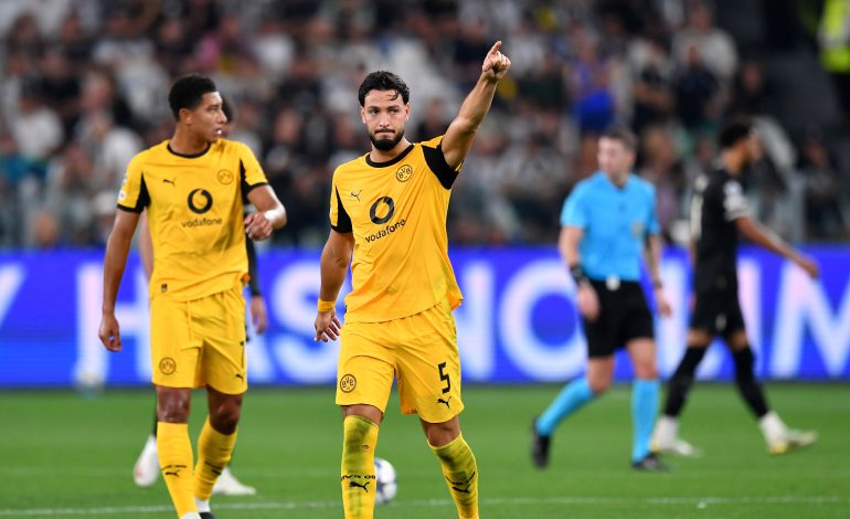 Ramy Bensebaini, BVB