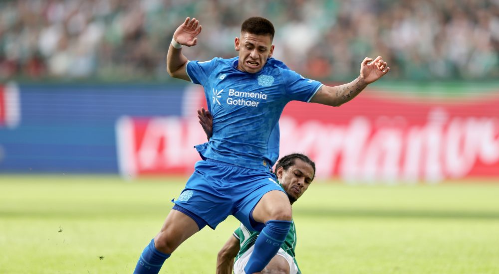 Claudio Echeverri im Leverkusen-Trikot