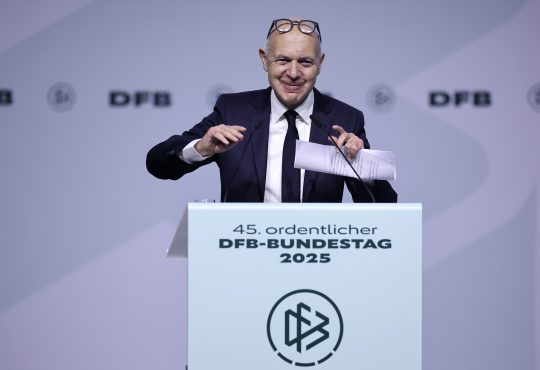 Bernd Neuendorf, DFB