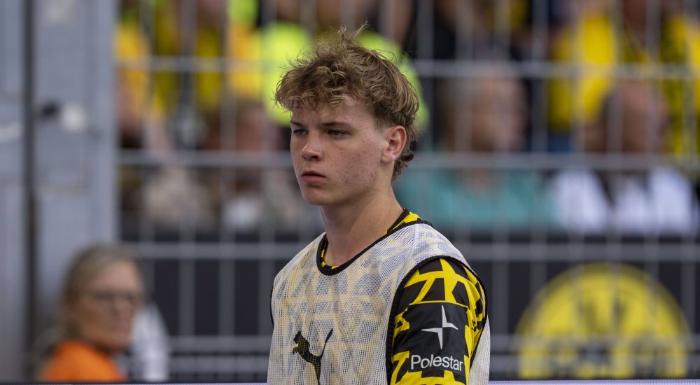 Cole Campbell im Aufwärmshirt