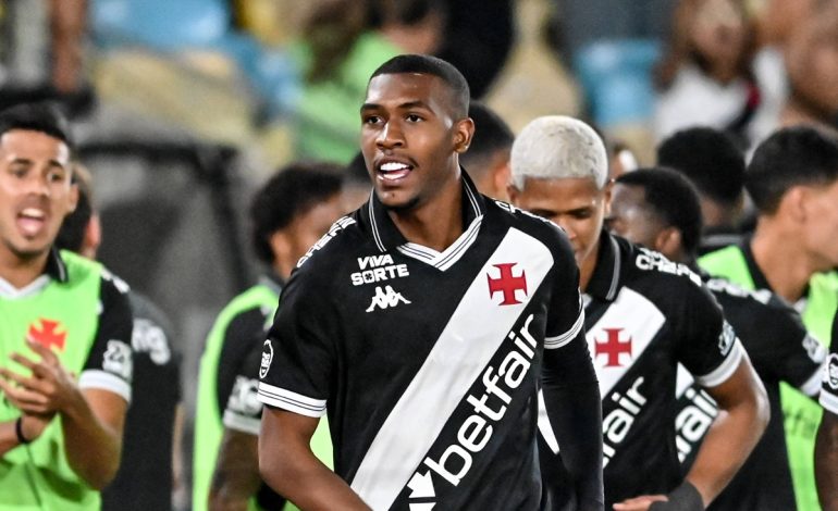 Rayan im Trikot von Vasco da Gama