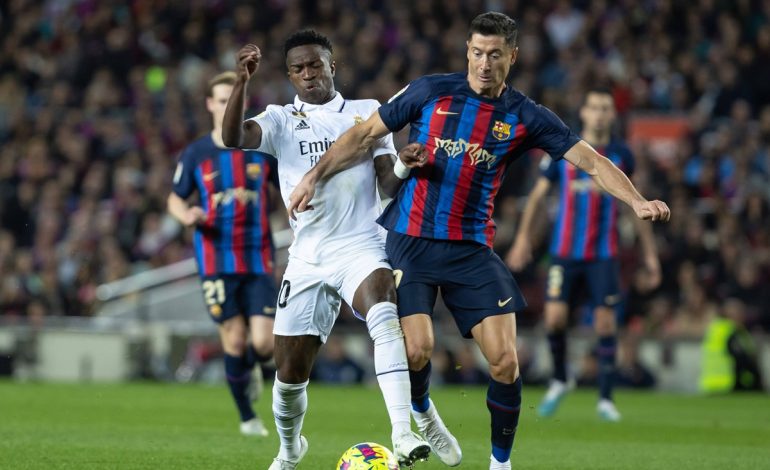 Vinicus Junior - Robert Lewandowski