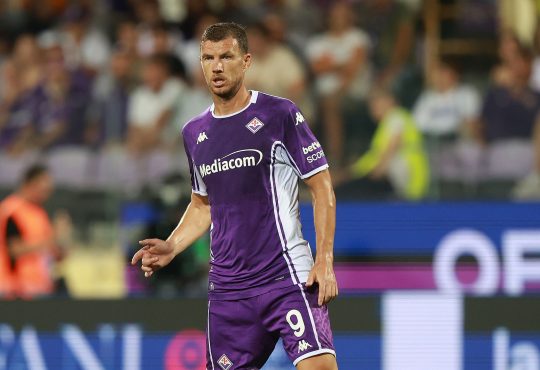 Edin Dzeko im Trikot von AC Florenz