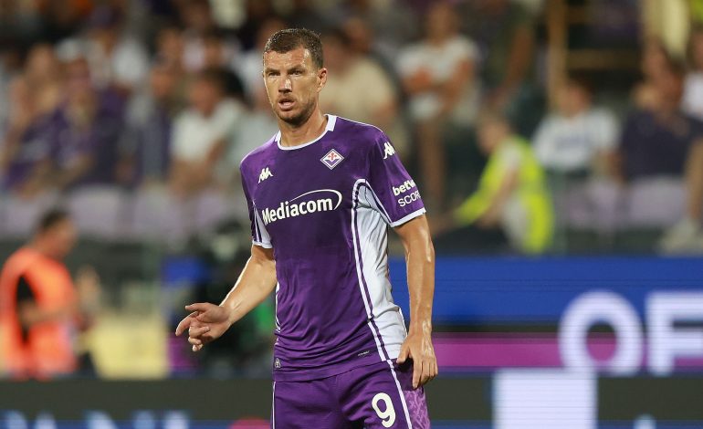 Edin Dzeko im Trikot von AC Florenz