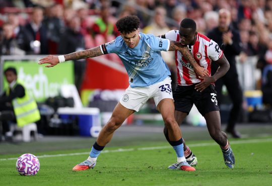 Michael Kayode im Spiel gegen Manchester City