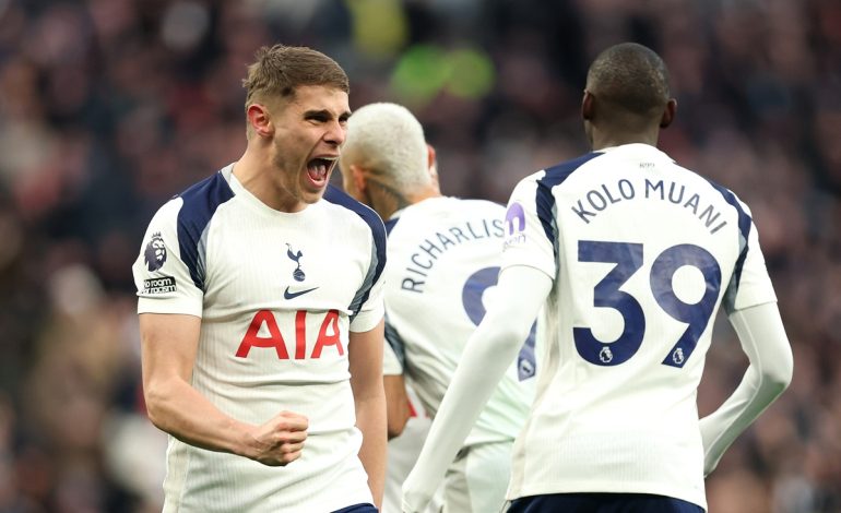 Micky van de Ven - Tottenham