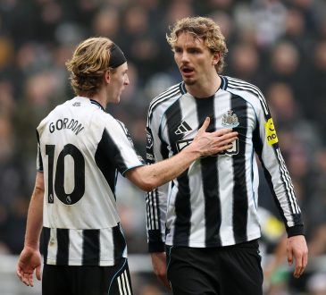 Anthony Gordon Nick Woltemode Newcastle United