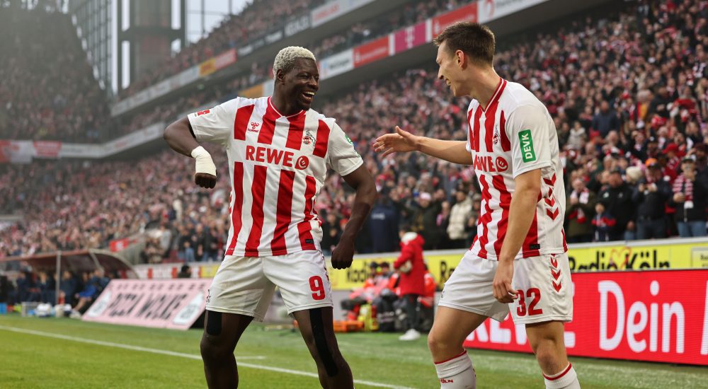 Ragnar Ache vom 1. FC Köln jubelt über sein Fallrückziehertor gegen die TSG Hoffenheim