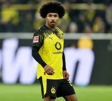 Karim Adeyemi spielt bei Borussia Dortmund