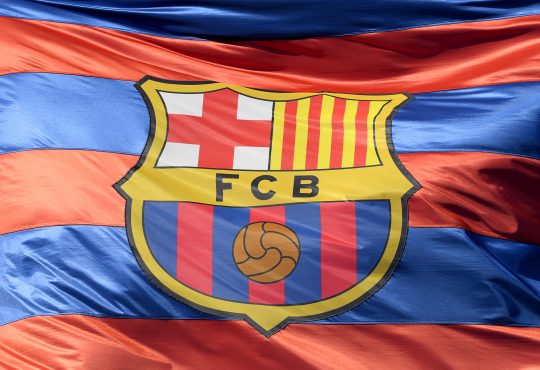 Fahne mit dem Vereinswappen des FC Barcelona