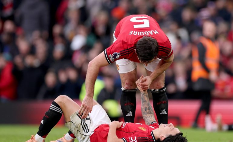 Lisandro Martinez Harry Maguire - Manchester United