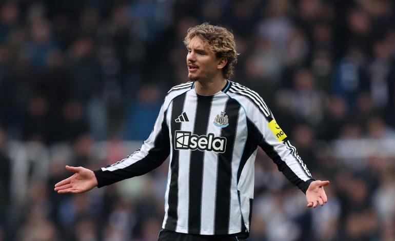 Nick Woltemade im Trikot von Newcastle United