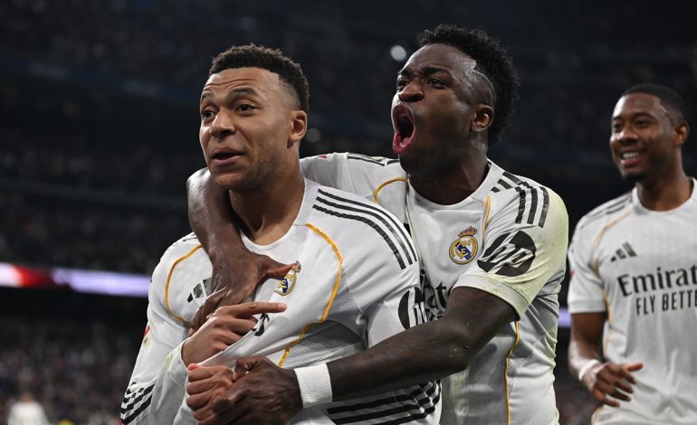 Vinicius Junior - Kylian Mbappe