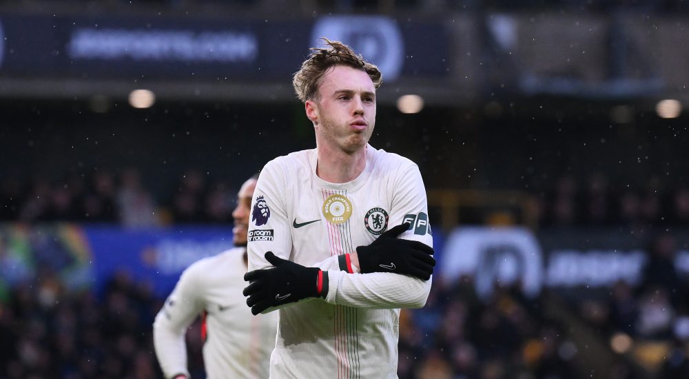 Cole Palmer vom FC Chelsea mit seinem signature Jubel gegen die Wolverhampton Wanderers